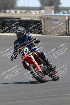 media/Jul-19-2025-TrackDaz (Sat) [[ff1509a44a]]/C Group/140pm (Turn 6)/